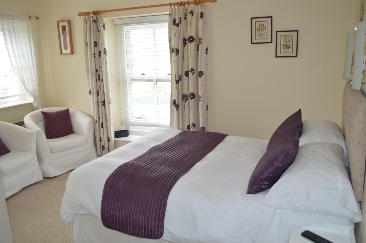 Rosedene Guest House Pembroke Eksteriør bilde