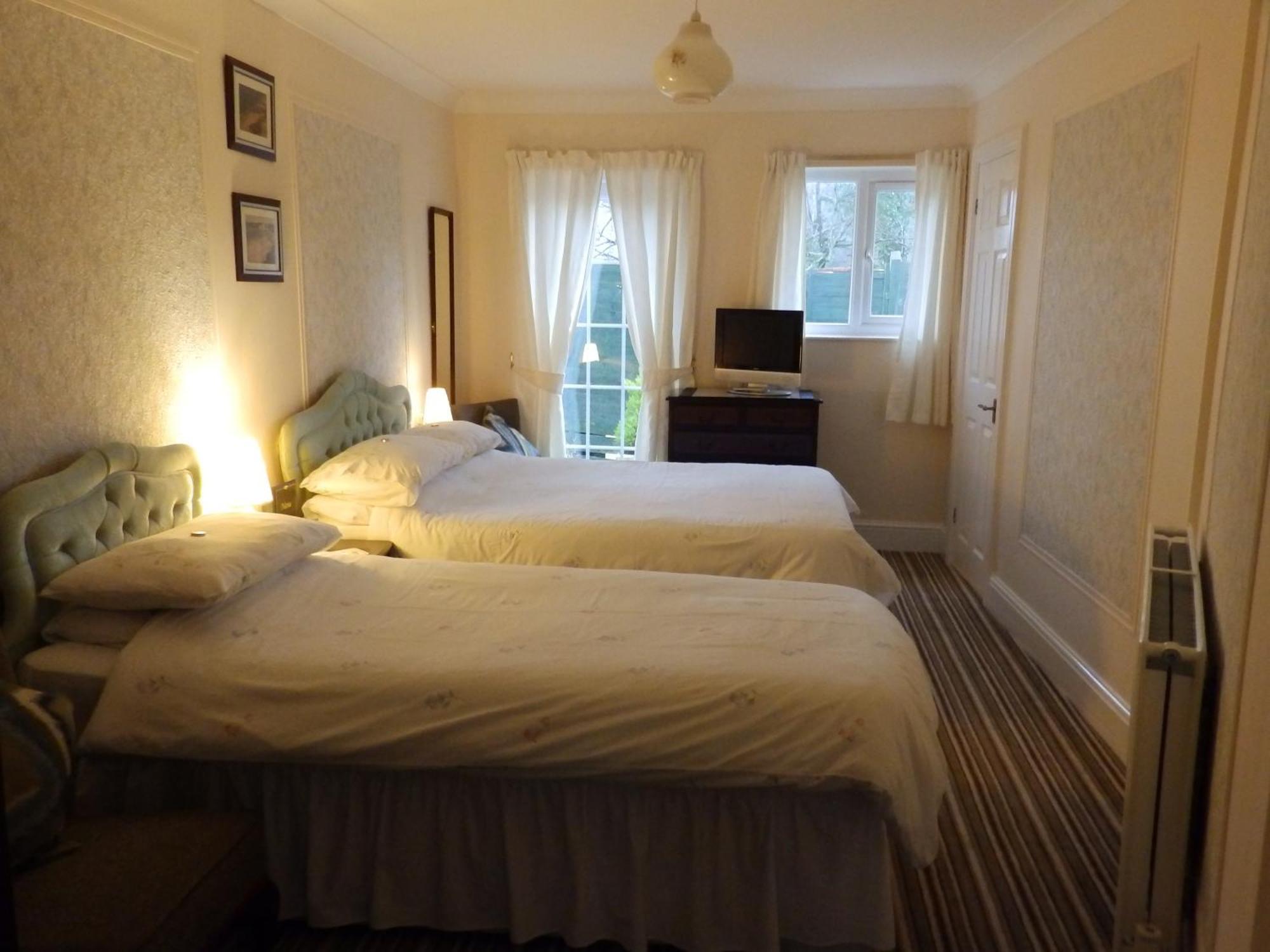Rosedene Guest House Pembroke Eksteriør bilde