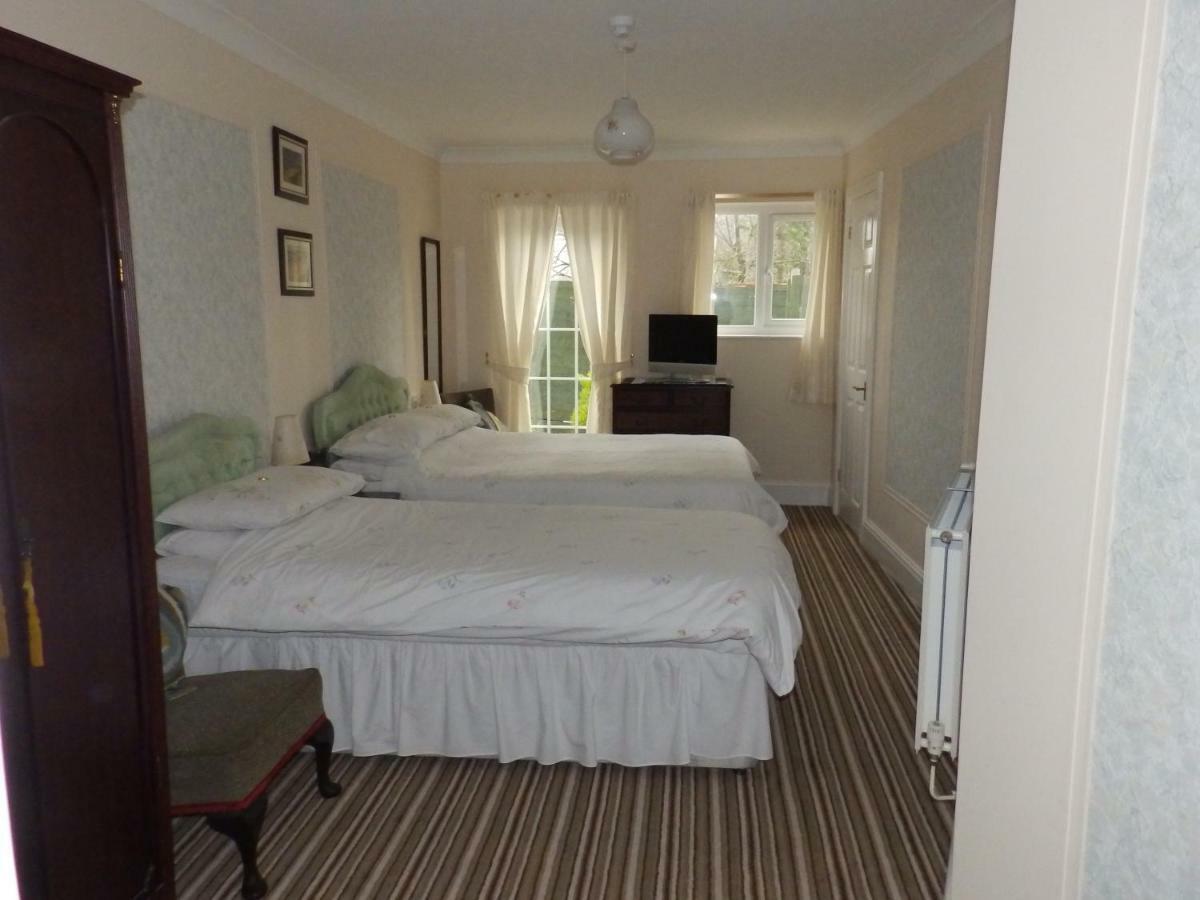 Rosedene Guest House Pembroke Eksteriør bilde